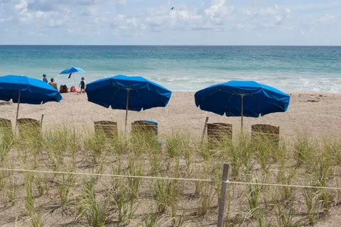 Ocean Breeze Resort