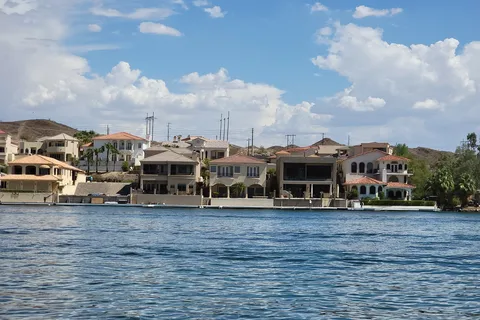 Emerald Cove Resort