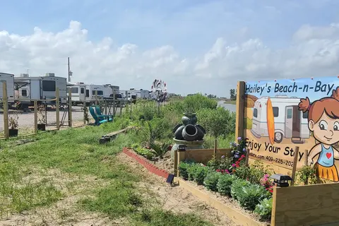 Haileys Beach-N-Bay RV Park