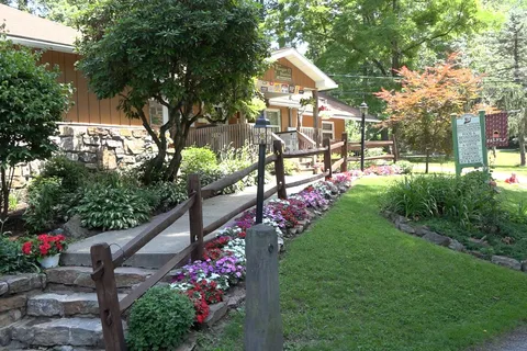 Yogi Bear’s Jellystone Park™ Camp-Resort: Milton