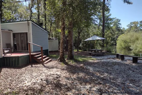 Deep Bend Landing