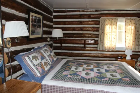 Dutch Lake Resort and RV Park