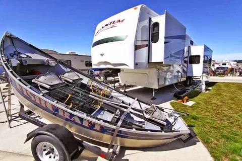 McKinley's Marina and RV Park