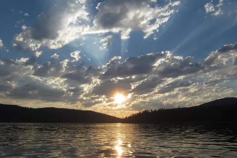 Lakeshore Resort at Bucks Lake
