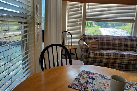 Riverbend RV Park and Cabins