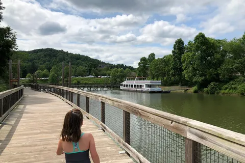 Briar Point Campground at Stonewall