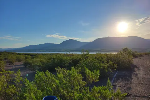 Upper Flats Beach Camping - Caballo Lake State Park