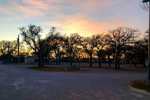 Campers Paradise RV Park