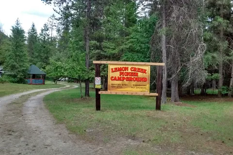 Lemon Creek Lodge and Campground