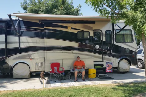 Country Manor Mobile Home Community
