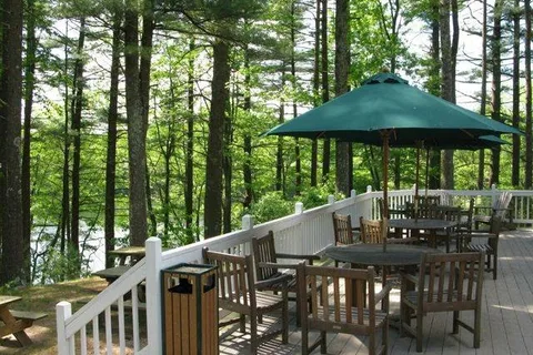 Pinewood Lodge Campgrounds