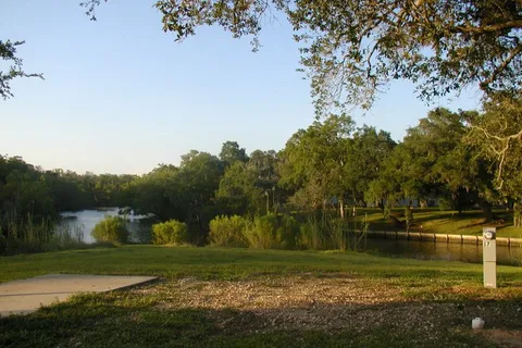 Bayou Oaks RV Park
