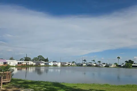 Sunshine RV Resort
