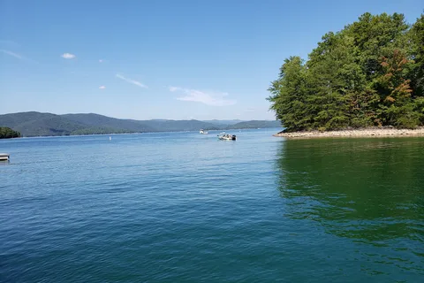 Devils Fork State Park