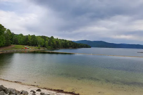 Devils Fork State Park