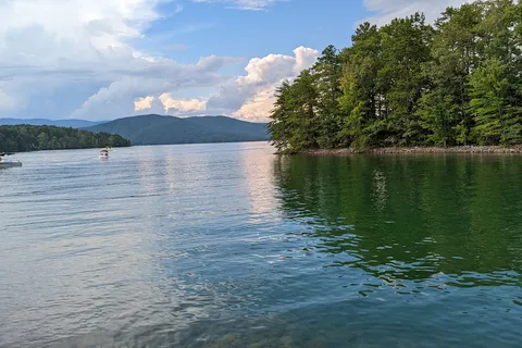 Devils Fork State Park