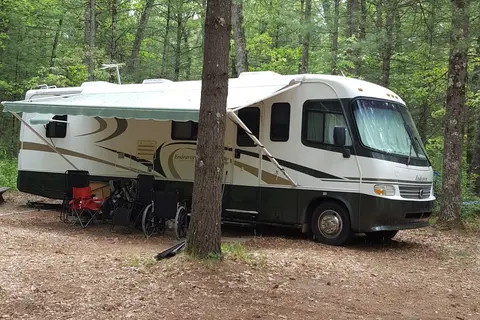 Ann's Putman Lake RV Park and Campground Inc