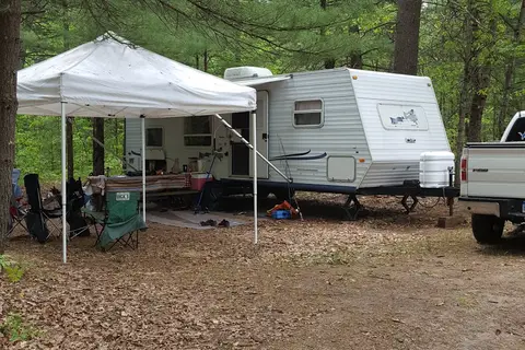 Ann's Putman Lake RV Park and Campground Inc