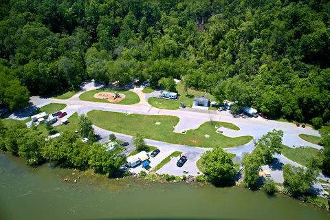 Douglas Tailwater Campground