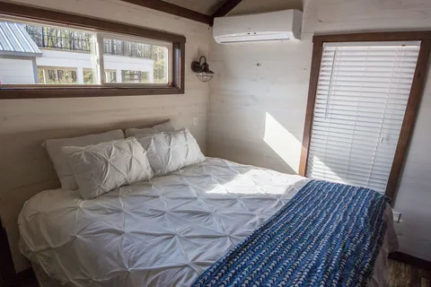 CreekFire Resort