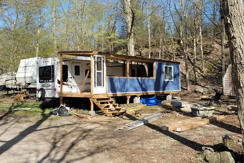 Loughborough Lake Holiday Park Campground