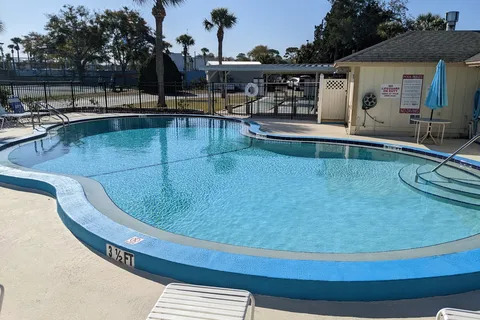 Sundance Lakes RV Resort
