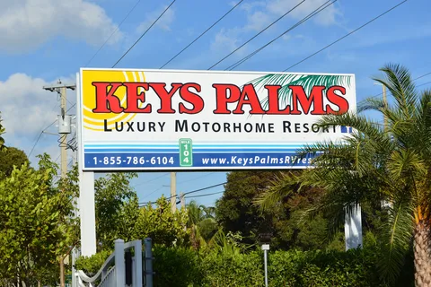 Keys Palms RV Resort