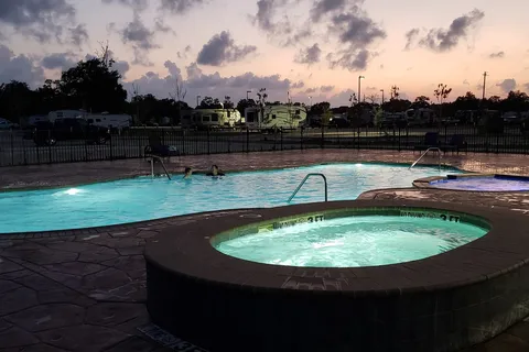 Crystal Lake RV Resort