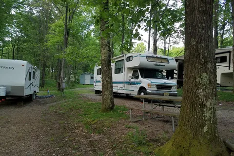 Pine Hill Campground And Cabins