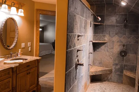 Gate City Lodging