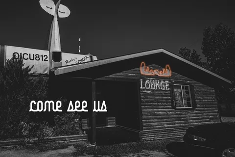 Bullwinkles Lounge Rustic Lodge- RV Park