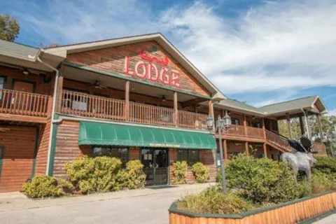 Bullwinkles Lounge Rustic Lodge- RV Park