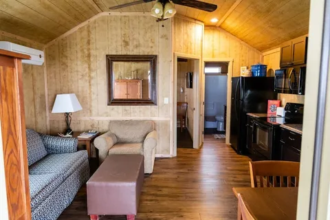 The Hitchin' Post RV Park and Cabins