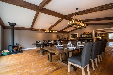 Bella Coolas Eagle Lodge
