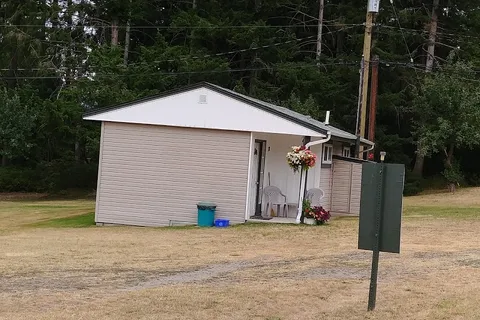 Shuswap Lake Motel and Resort