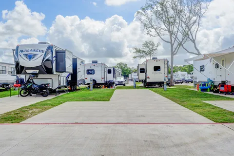 Alvin RV Resort