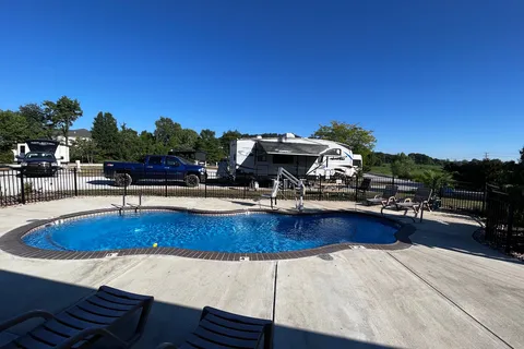 Cave Country RV Campground
