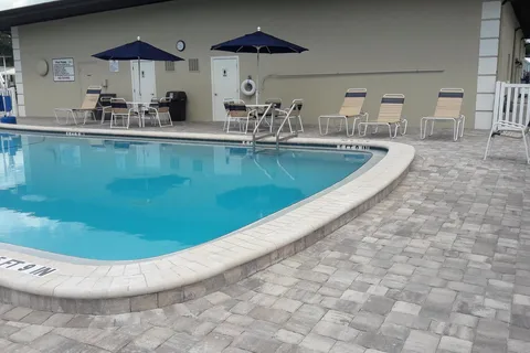 Ellenton Gardens RV Resort