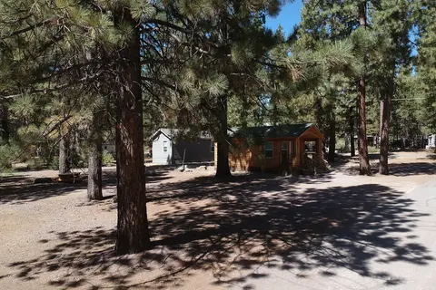 Lassen West RV Village