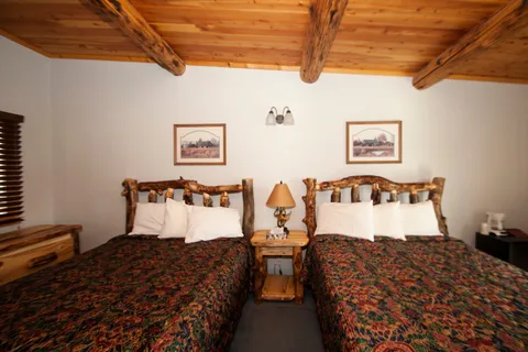 Yellowstone Valley Inn and RV Park
