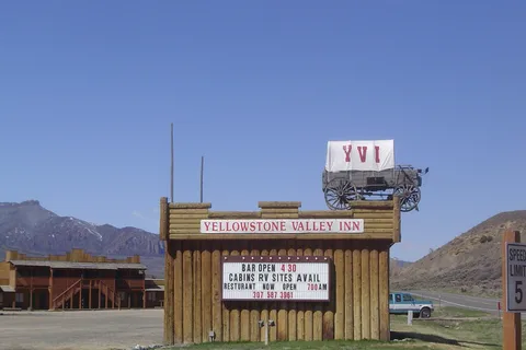 Yellowstone Valley Inn and RV Park