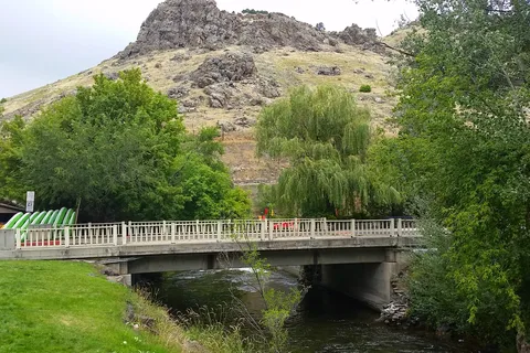 Lava Spa Motel and RV Park