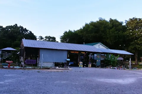 Betty's RV Park