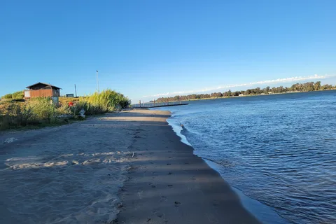 Duck Island RV Park and Fishing Resort (18+)
