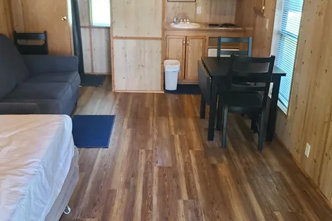 Hickory Grove Campground AND RV Park