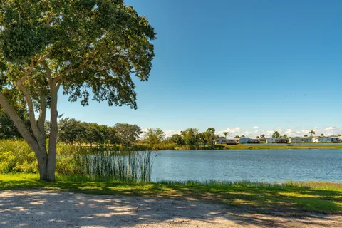 Central Park MH and RV Resort