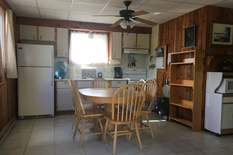 Gull Rock Lake Lodge