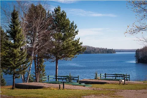 Gull Rock Lake Lodge