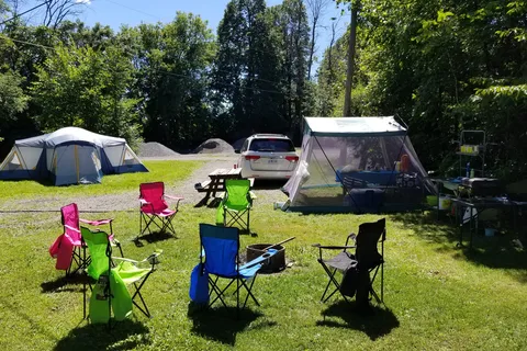 Sleepy Cedars Family Camping