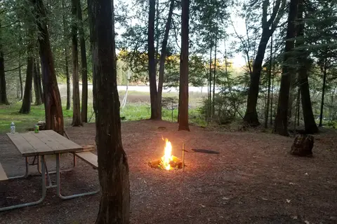 Chain O Lakes Campground